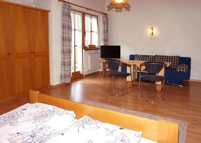 Quadratsch By Interhome Pians