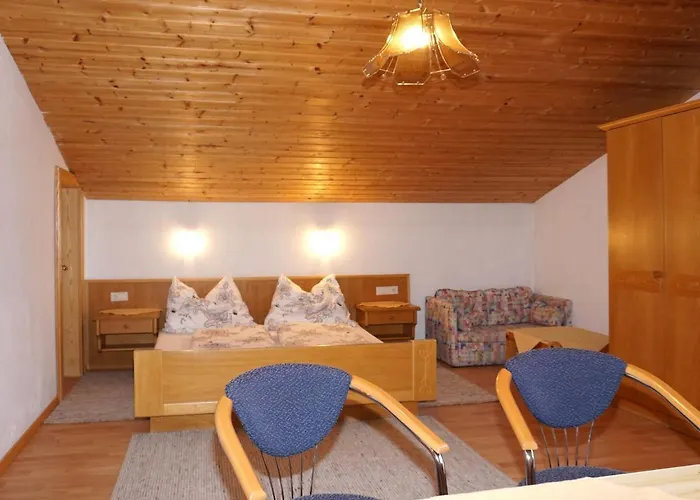 Quadratsch By Interhome Pians