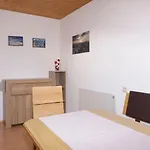 Quadratsch By Interhome Appartement Pians